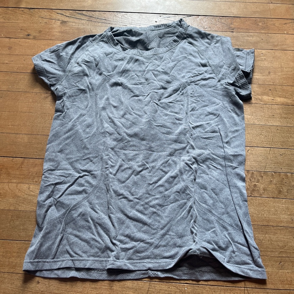 Lululemon swiftly tech